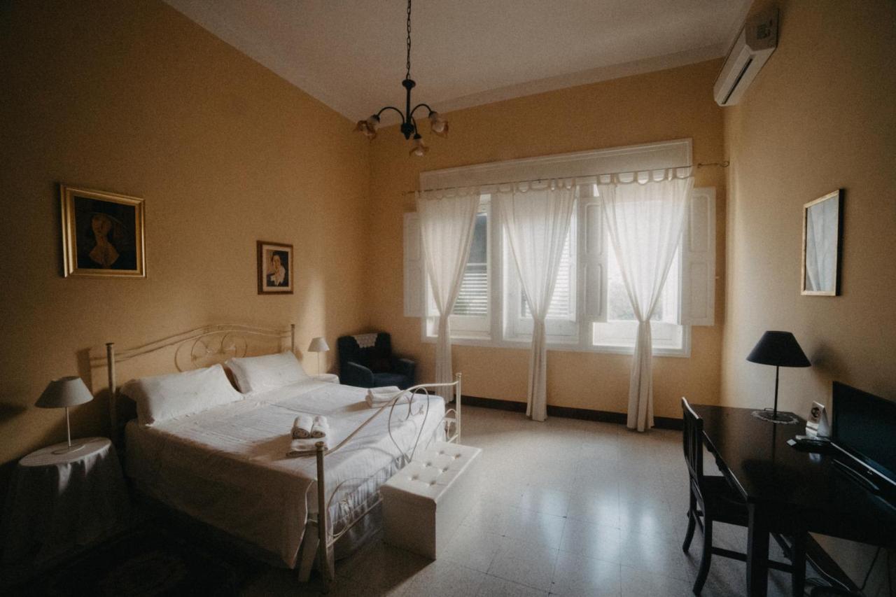 Piazza Argento Bed & Breakfast Lecce Exterior foto